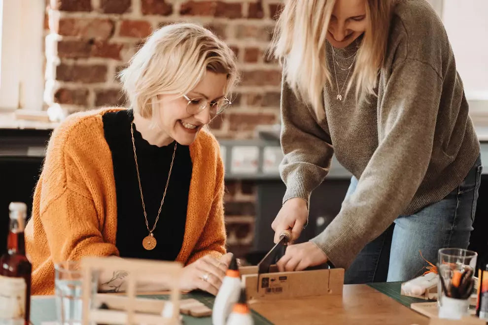 Kreativ Workshop im WeserklecksWERK mit Teilnehmerinnen